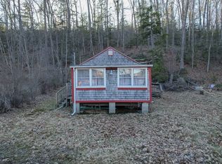 7 Chaffee Rd, Holland, MA 01521