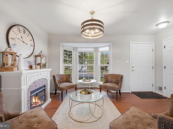 5th image of 816 Bellview Ct NE