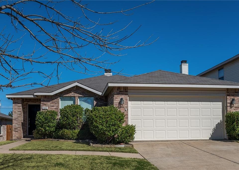 1st image of 3241 Clydesdale Dr