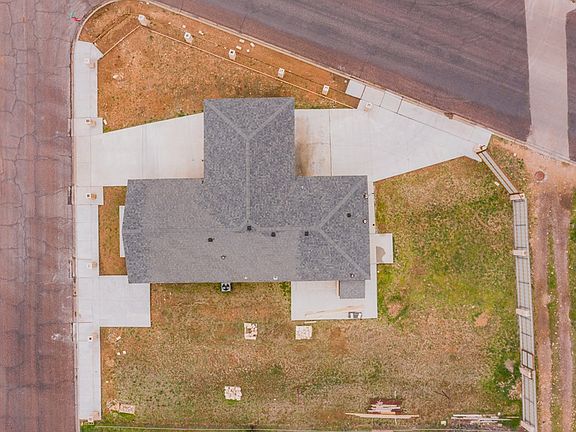 2nd image of 1001 Moody Ave