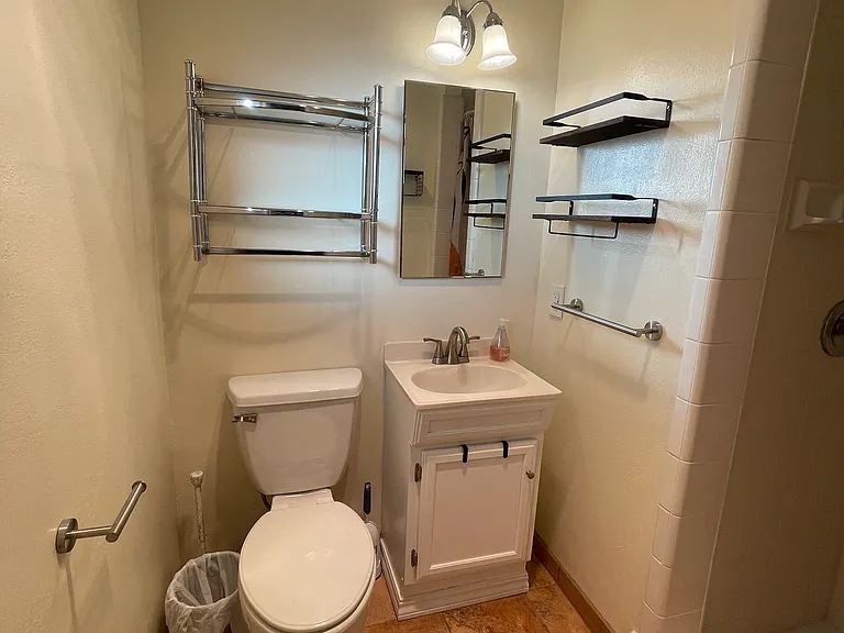 740 Tanner Dr — Photo 17