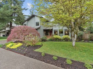 8099 SW Woody End St, Portland, OR 97224