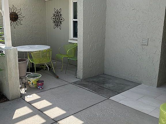3rd image of 3857 Trophy Blvd