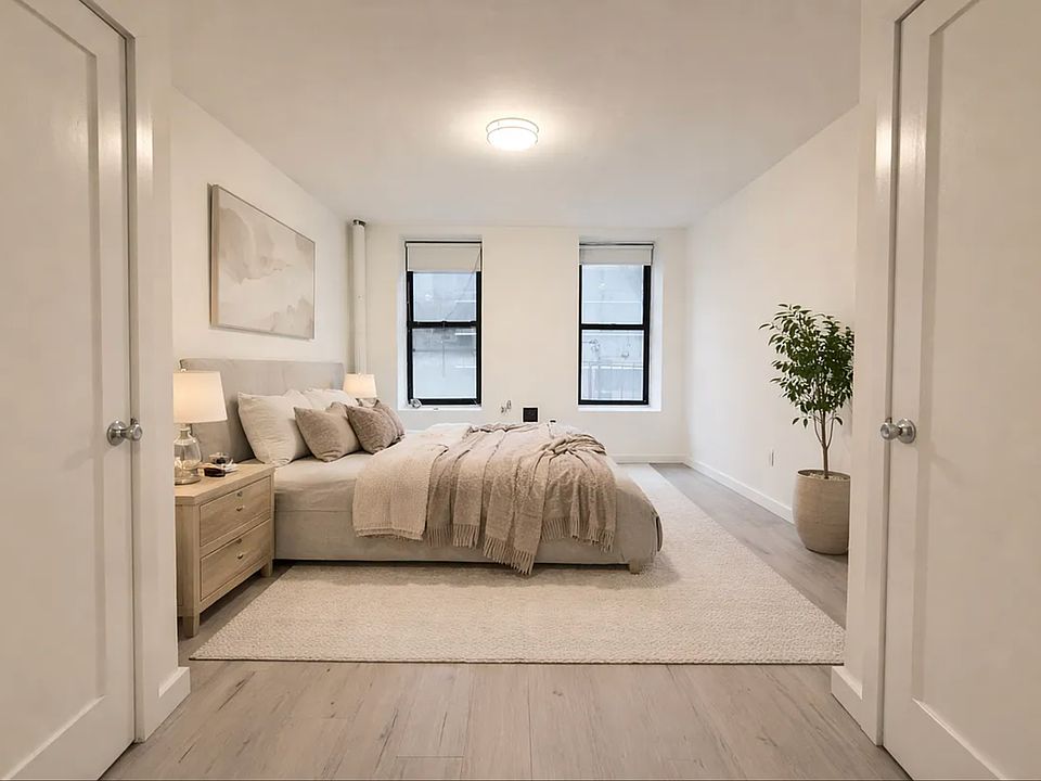 2nd image of 928 2nd Ave #9/12