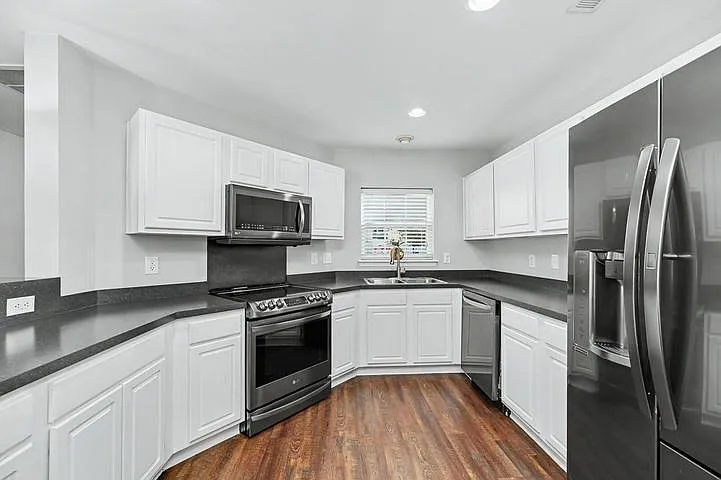 5150 Trump St #105 — Photo 24