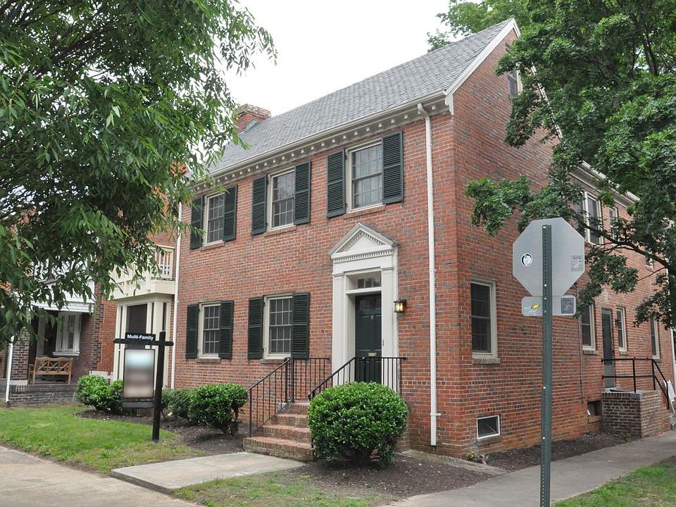 3233 W Franklin St