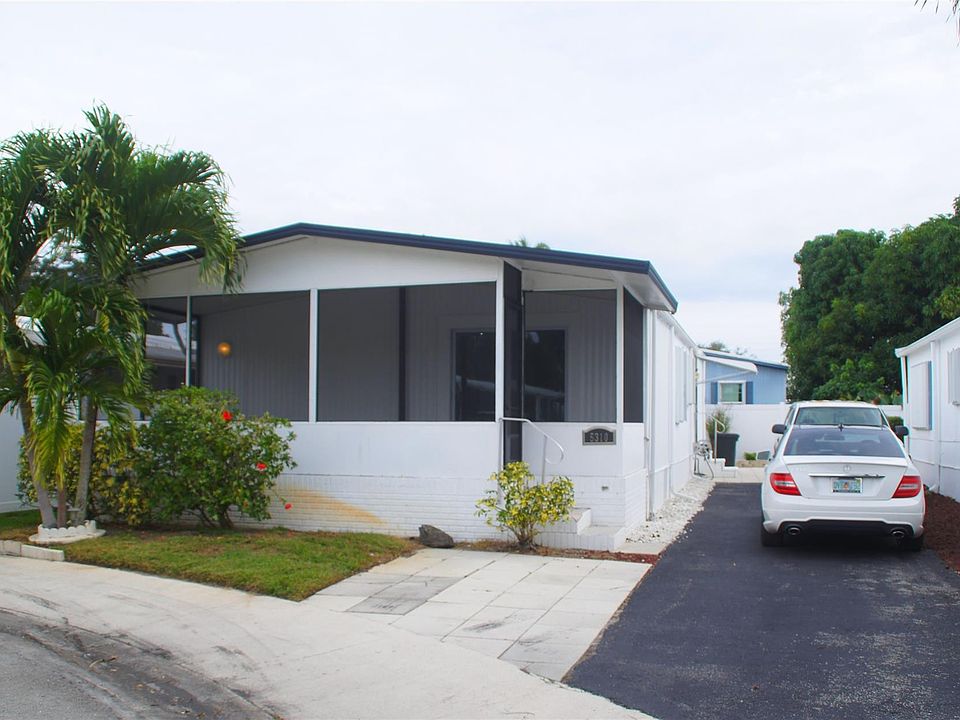 1st image of 5310 SW 28th Avenue