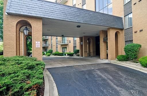 1st image of 700 Bruce Ln #606