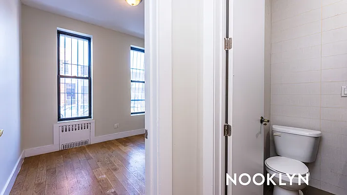 Rented by Nooklyn NYC LLC | media 9