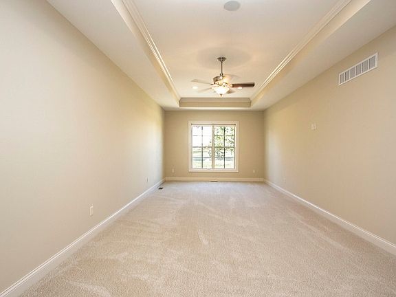5th image of 6056 Ellison Dr
