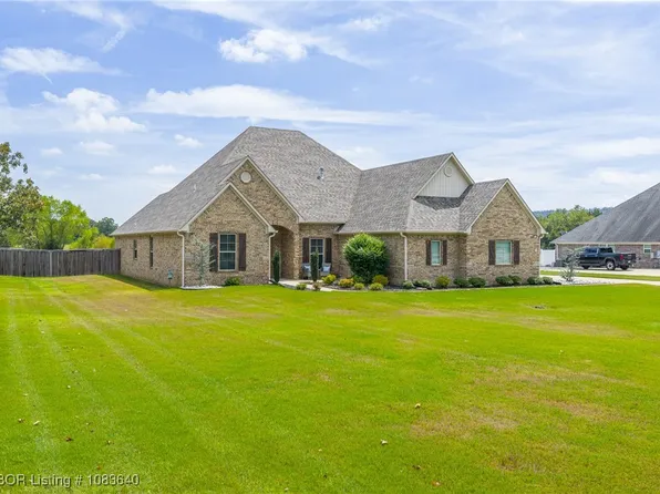 410 Deerwood Dr, Greenwood, AR 72936