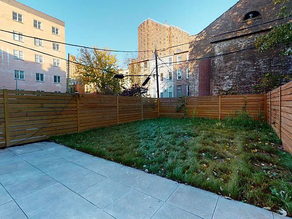 5th image of 125 Clifton Pl #1B