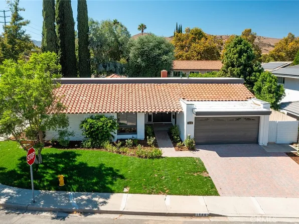 1690 Camberwell Pl, Westlake Village, CA 91361