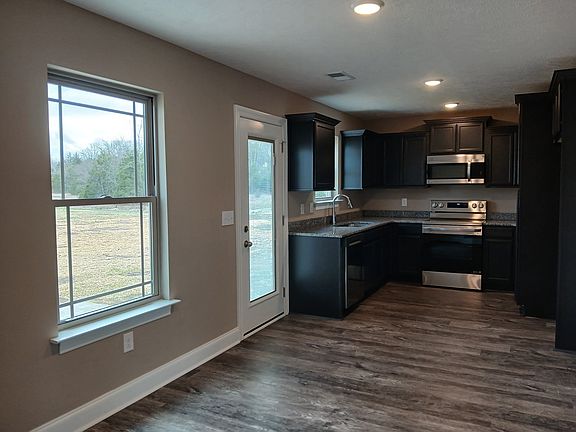 5th image of 2913 Valley Farms Dr Lot 151