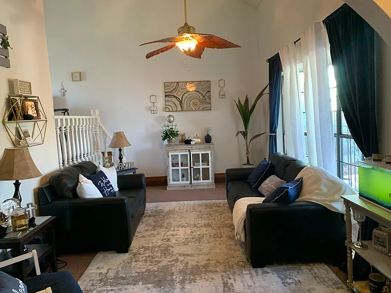 11724 Fred Perry Dr — Photo 2