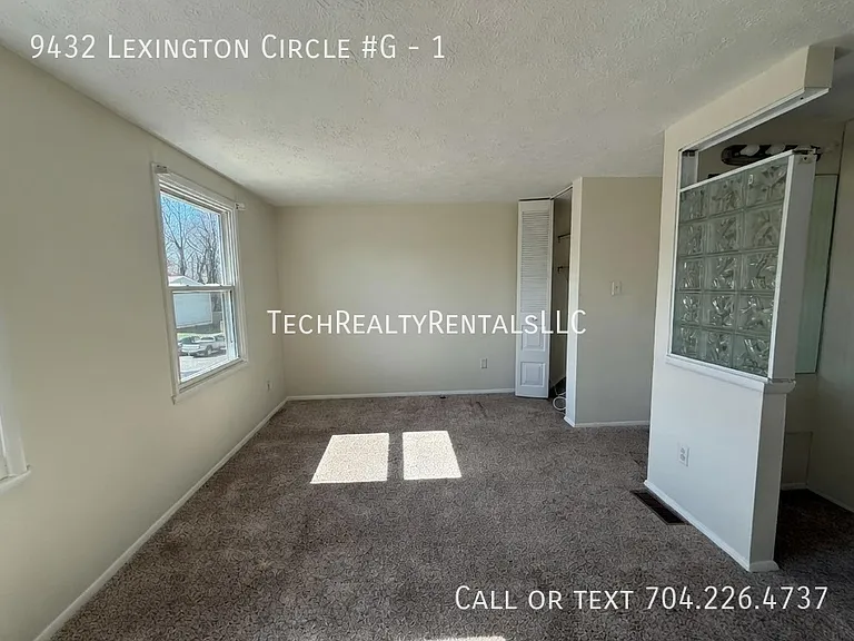 9432 Lexington Cir #G-1 — Photo 21
