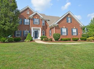 1304 Forest Glen Blvd, Batavia, OH 45103
