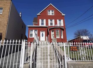 624 12th St, Union City, NJ 07087