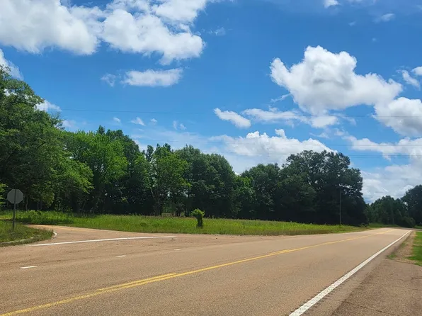 16 Highway, Benton, MS 39039