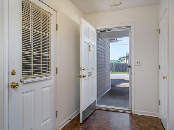 4th image of 1449 Southern Gardens Dr