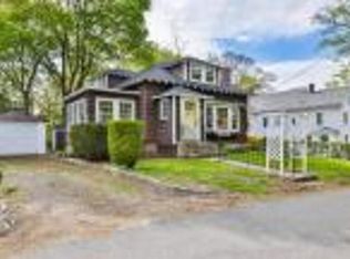 13 Nay Cir, Dedham, MA 02026