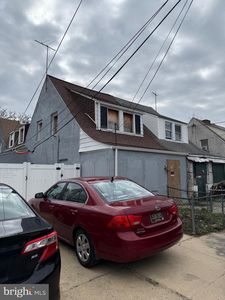 1119 Brown St, Chester, PA, 19013