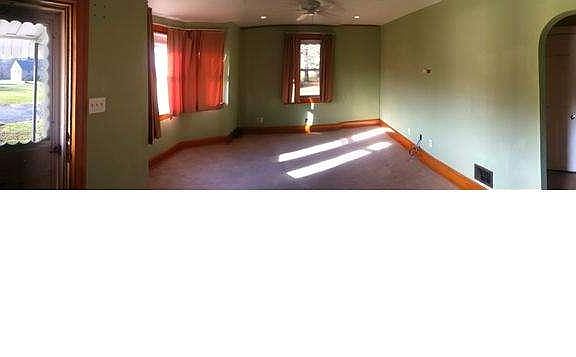 4th image of 2431 Miller Ave