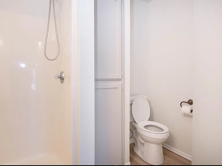 1431 Westmore Dr — Photo 15