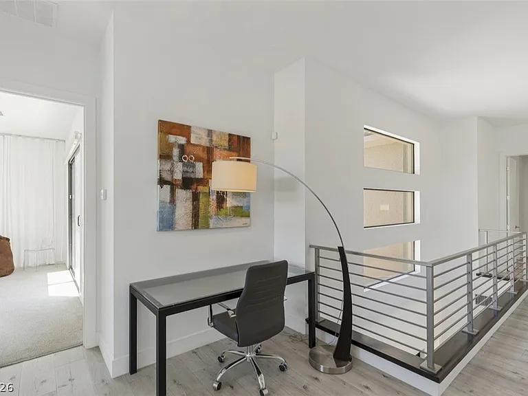 47 Pristine Glen St — Photo 34