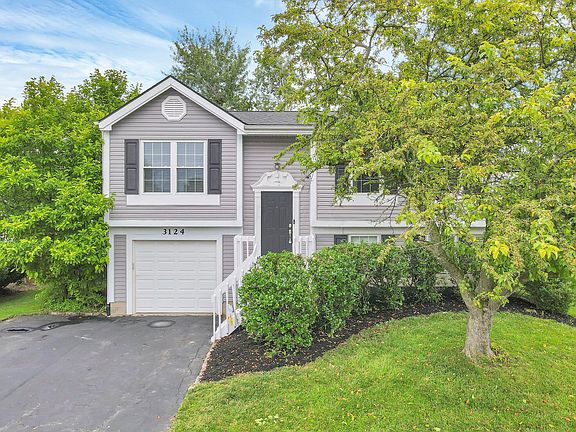 3rd image of 3124 Castlebrook Ave