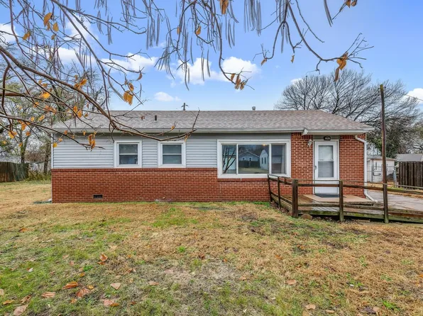 1625 E Evanston St, Wichita, KS 67219