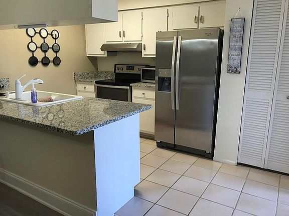 2nd image of 8718 Croton Ct