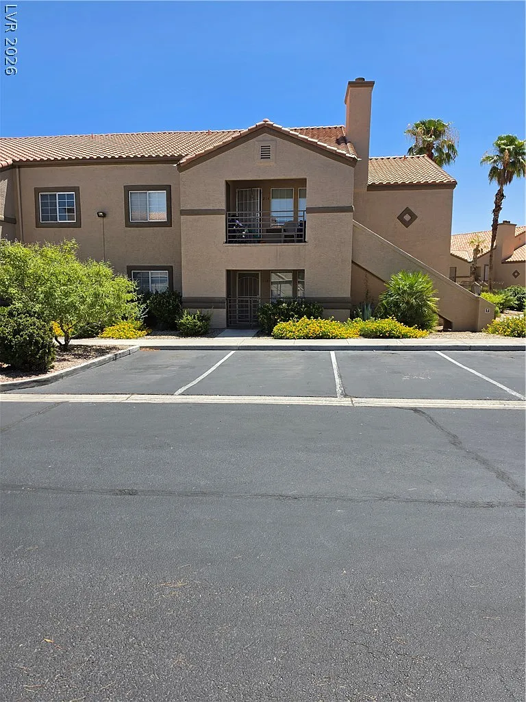 2 bed, 2.0 bath, 1072 sqft, $1,450 — Photo 1