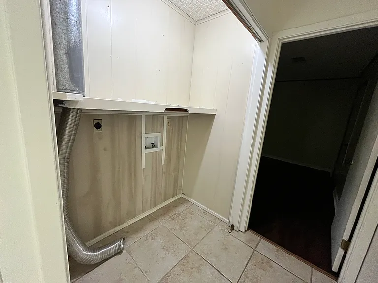 133 Dana Dr — Photo 7