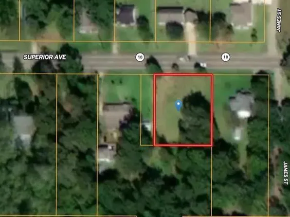 910 Superior Ave, Bogalusa, LA 70427