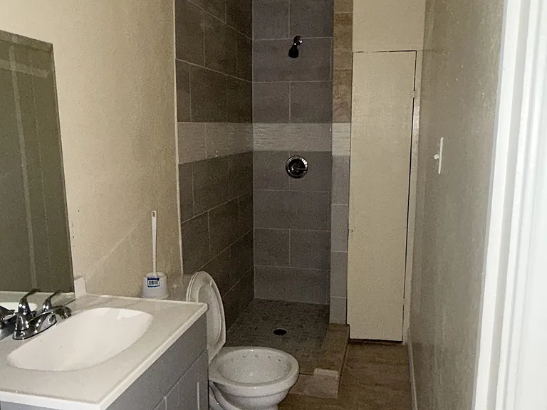203 Veterans Ave #A-1 — Photo 4