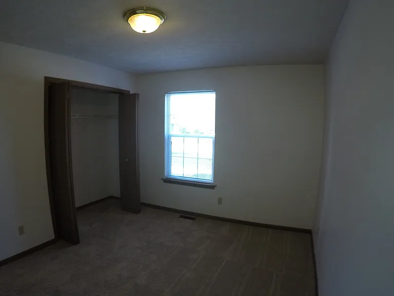 2911-2915 Horizon Dr. — Photo 7