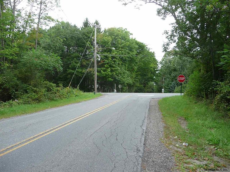 2nd image of 130 MIDDLE GROVE Road