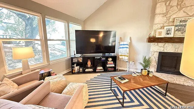8505 Spring Valley Dr — Photo 4