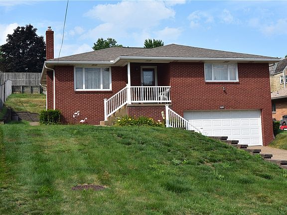 3rd image of 419 Brierly Ln