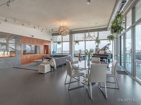 5th image of 1819 S Michigan Ave Unit 1202
