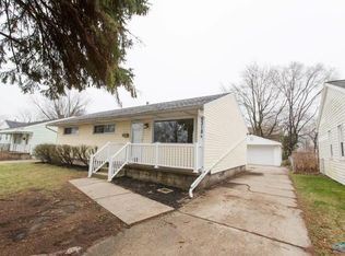 5312 Sandra Dr, Toledo, OH 43613