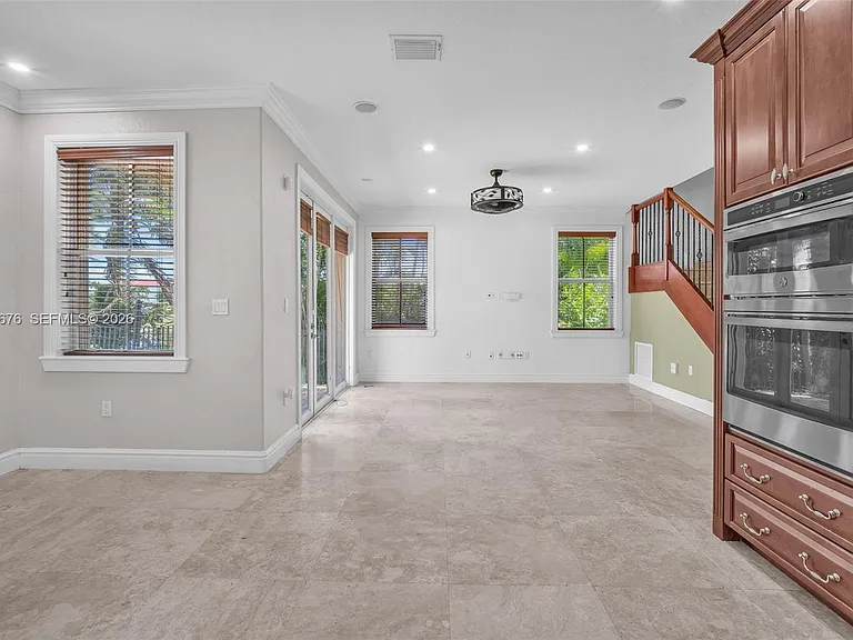 2155 SW 156th Ct — Photo 28