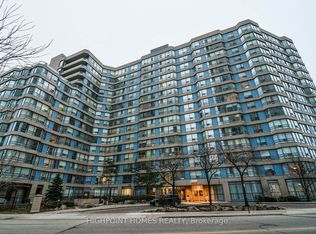 250 Webb Dr #303, Mississauga, ON L5B 3Z4