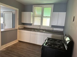 2028 E Capitol Ave, Springfield, IL 62703