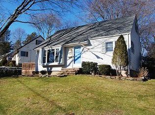 163 Spruce St, Midland Park, NJ 07432