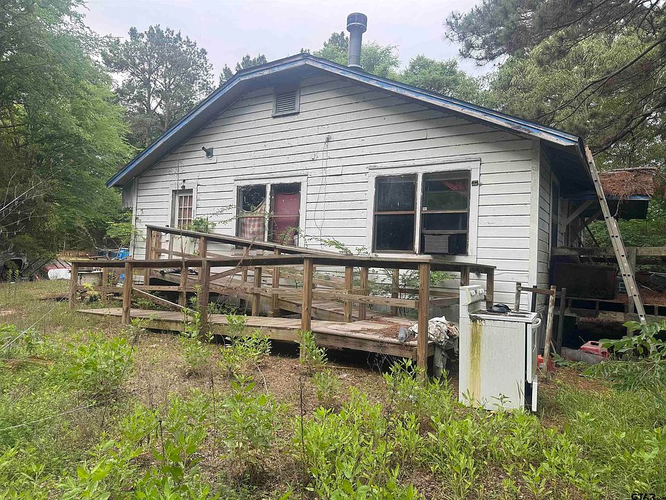 2nd image of 1307 W County Line Rd