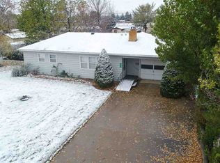 1510 10th Ave, Belle Fourche, SD 57717