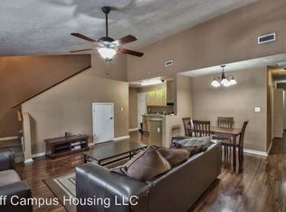 640 Eugenia St APT 204, Tallahassee, FL 32310