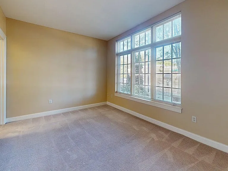 1 Bed/ 1 Bath - Unit 121, Bedroom